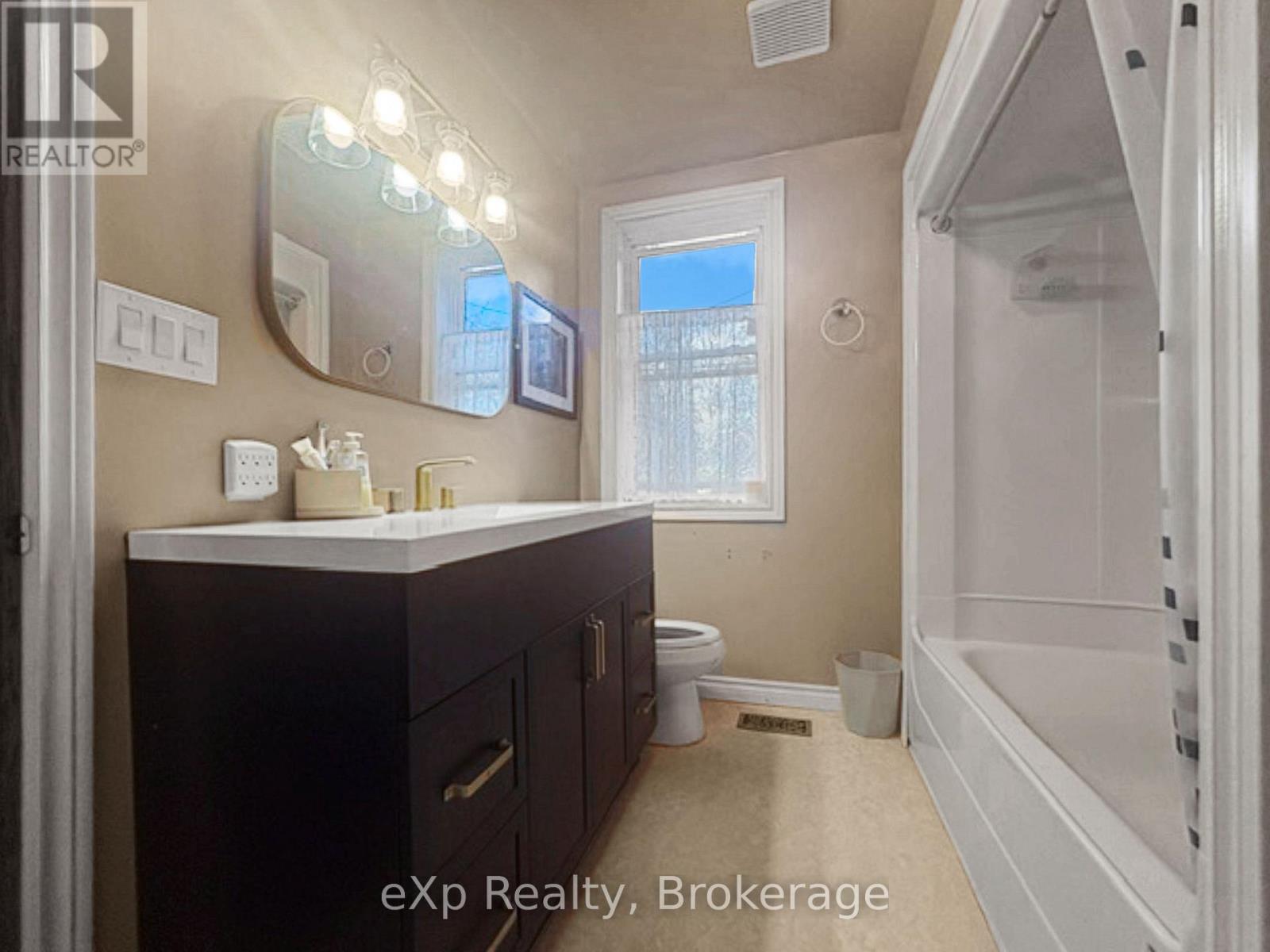 42094 Salem Road, Morris Turnberry (Turnberry), Ontario  N0G 2W0 - Photo 18 - X13695342