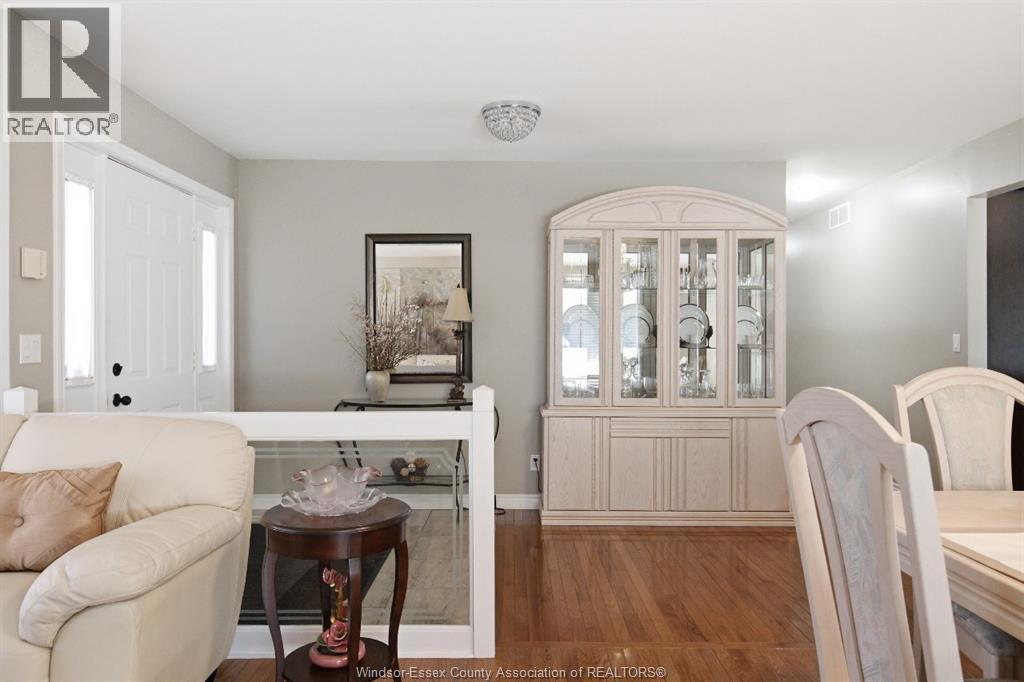 522 Breezewood Street, Windsor, Ontario  N8P 1H4 - Photo 9 - 26020331