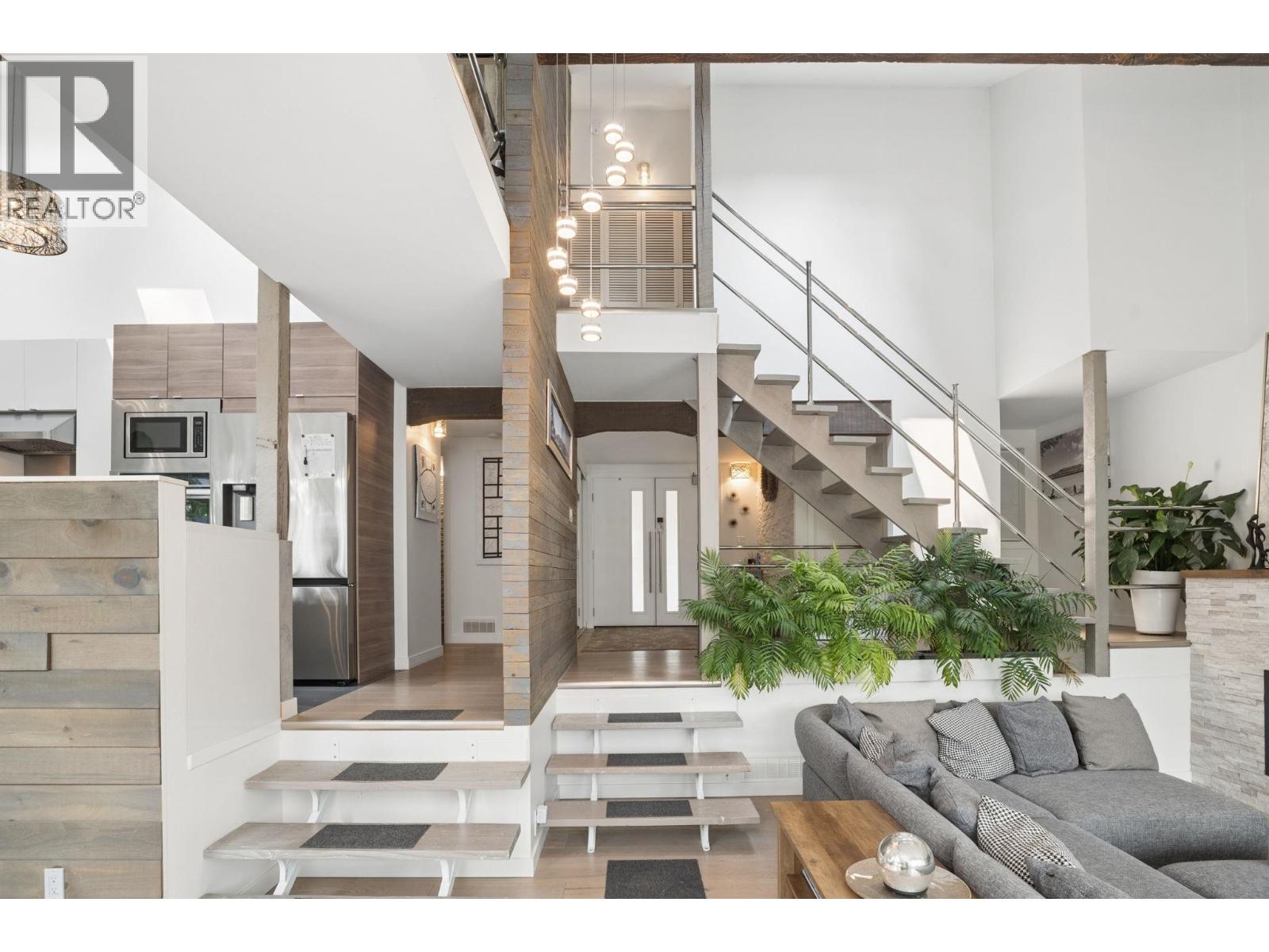 5781 Cranley Drive, West Vancouver, British Columbia  V7W 1T1 - Photo 12 - R3157123