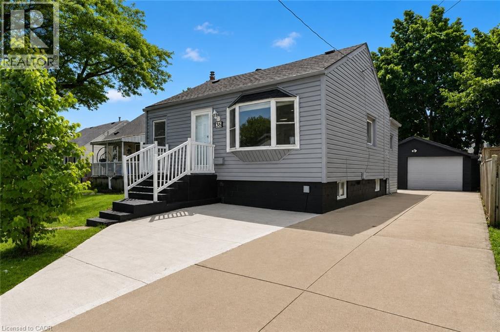 36 Mahony Avenue, Hamilton, Ontario  L8H 3C5 - Photo 3 - 40852289