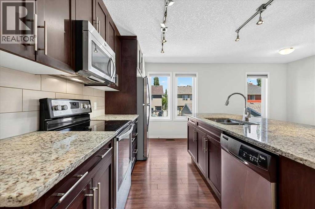 604 Auburn Bay Square Se, Calgary, Alberta  T3M 0Y9 - Photo 10 - A2327868