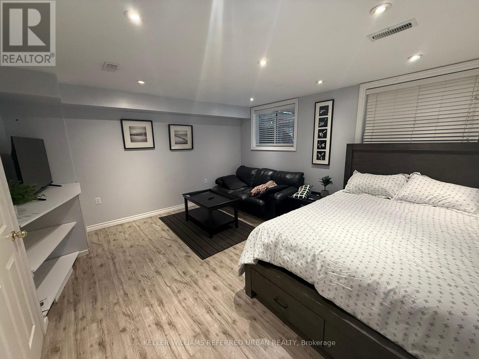 Bsmt - 23 Algoma Street, Toronto, Ontario  M8Y 1C2 - Photo 6 - W13695376