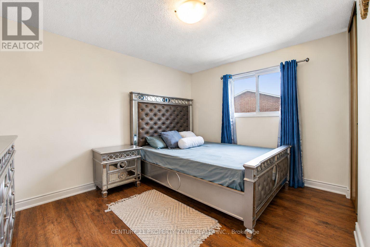 27 Madrid Crescent N, Brampton, Ontario  L6S 2X5 - Photo 25 - W13695444