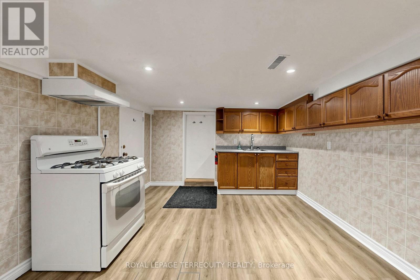 150 Osler Street, Toronto, Ontario  M6N 2Y8 - Photo 24 - W13695454