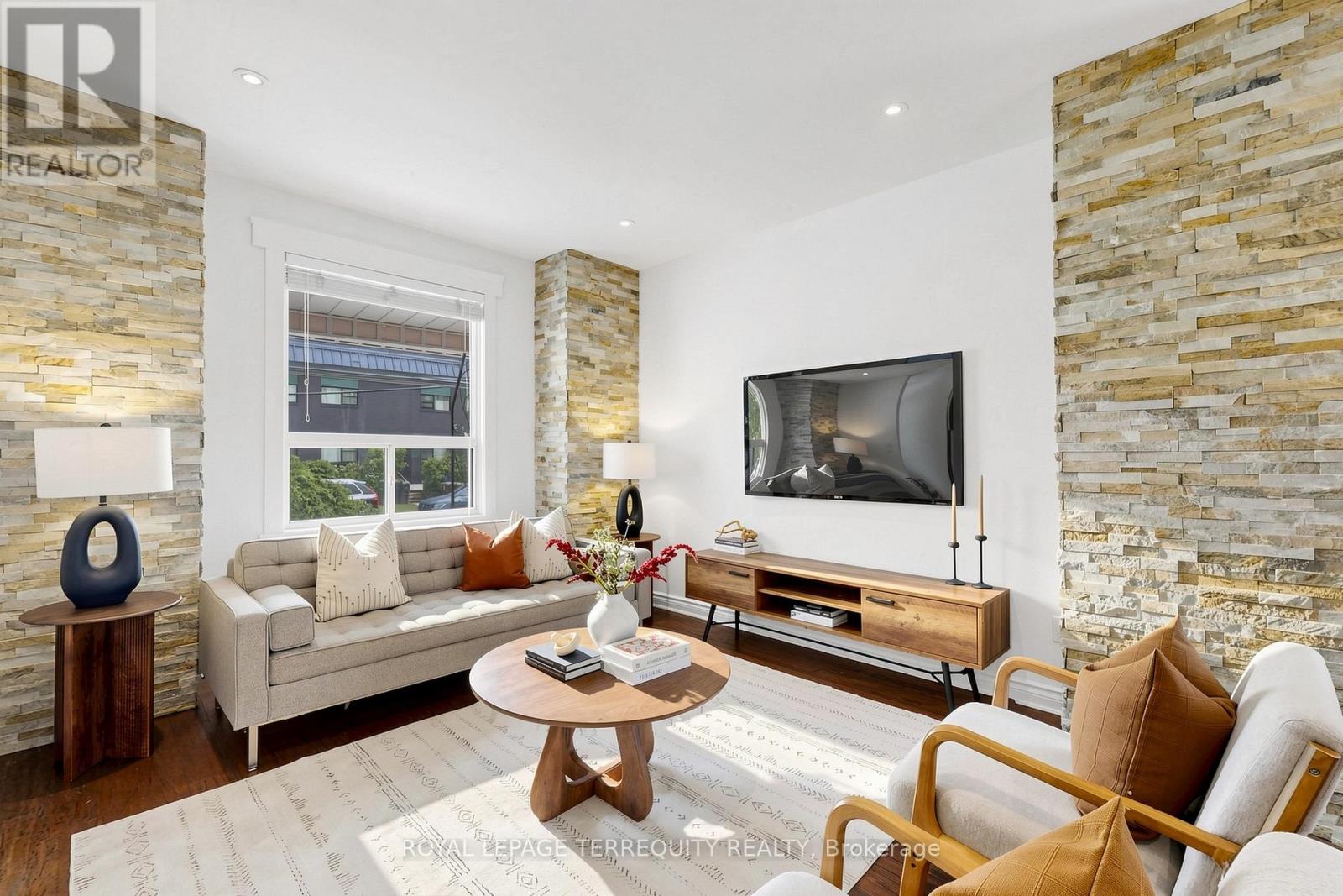 150 Osler Street, Toronto, Ontario  M6N 2Y8 - Photo 4 - W13695454