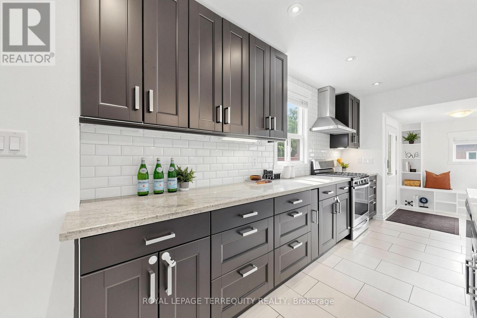 150 Osler Street, Toronto, Ontario  M6N 2Y8 - Photo 9 - W13695454