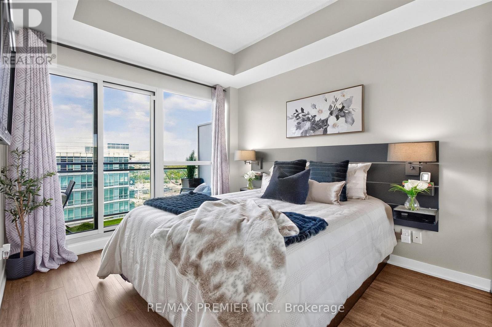 2133 - 165 Legion Road N, Toronto, Ontario  M8Y 0B3 - Photo 16 - W13695474