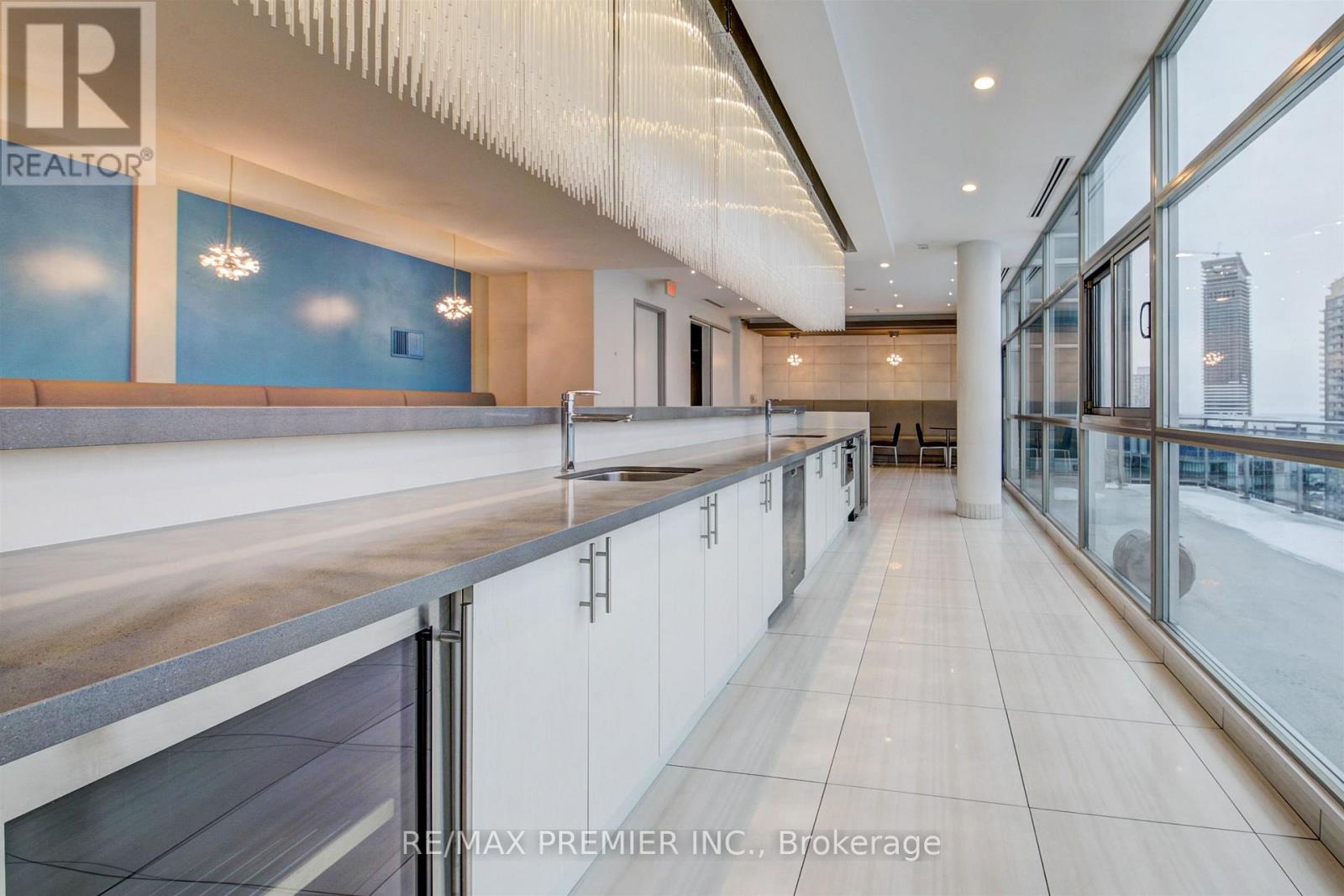 2133 - 165 Legion Road N, Toronto, Ontario  M8Y 0B3 - Photo 21 - W13695474