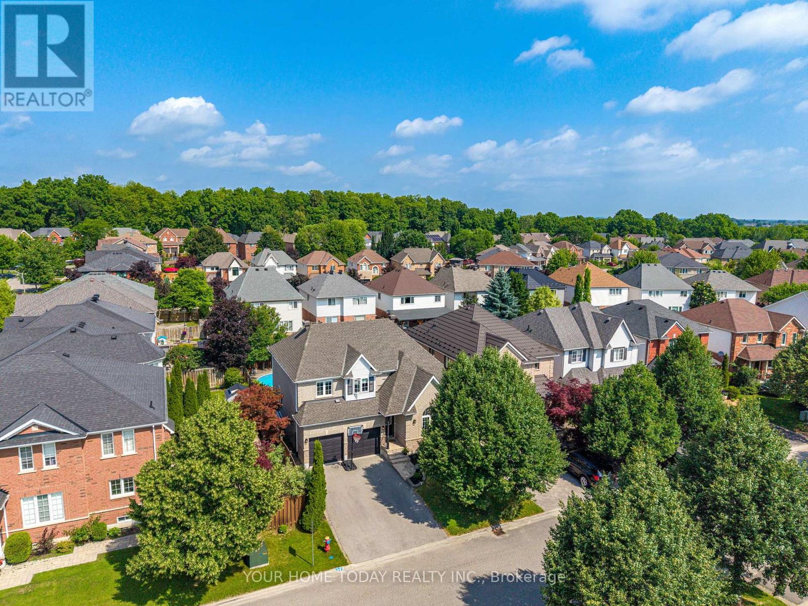19 Mcnally Street, Halton Hills, Ontario  L7G 6B7 - Photo 4 - W13695478