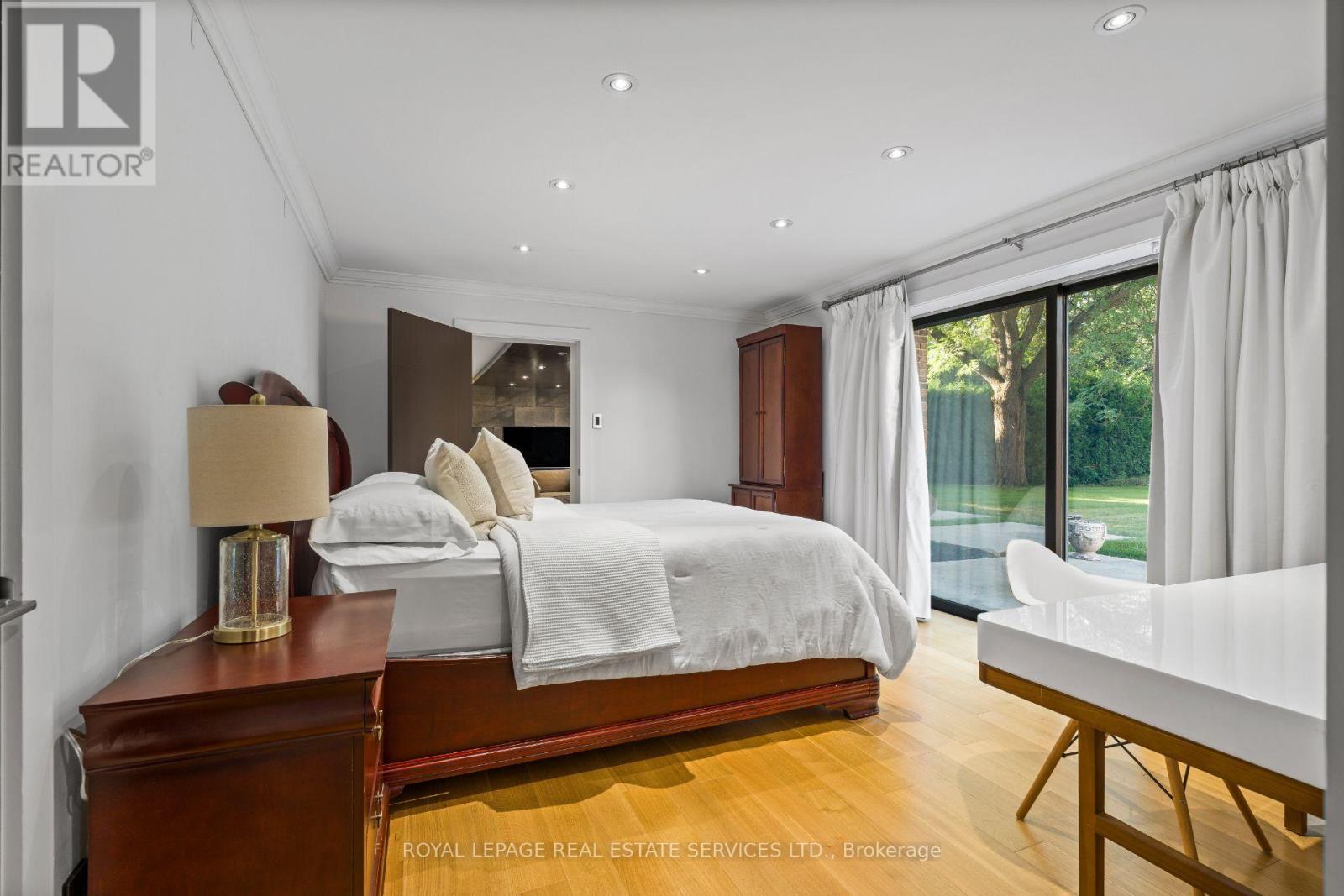 23 Lorraine Gardens, Toronto, Ontario  M9B 4Z5 - Photo 42 - W13695496