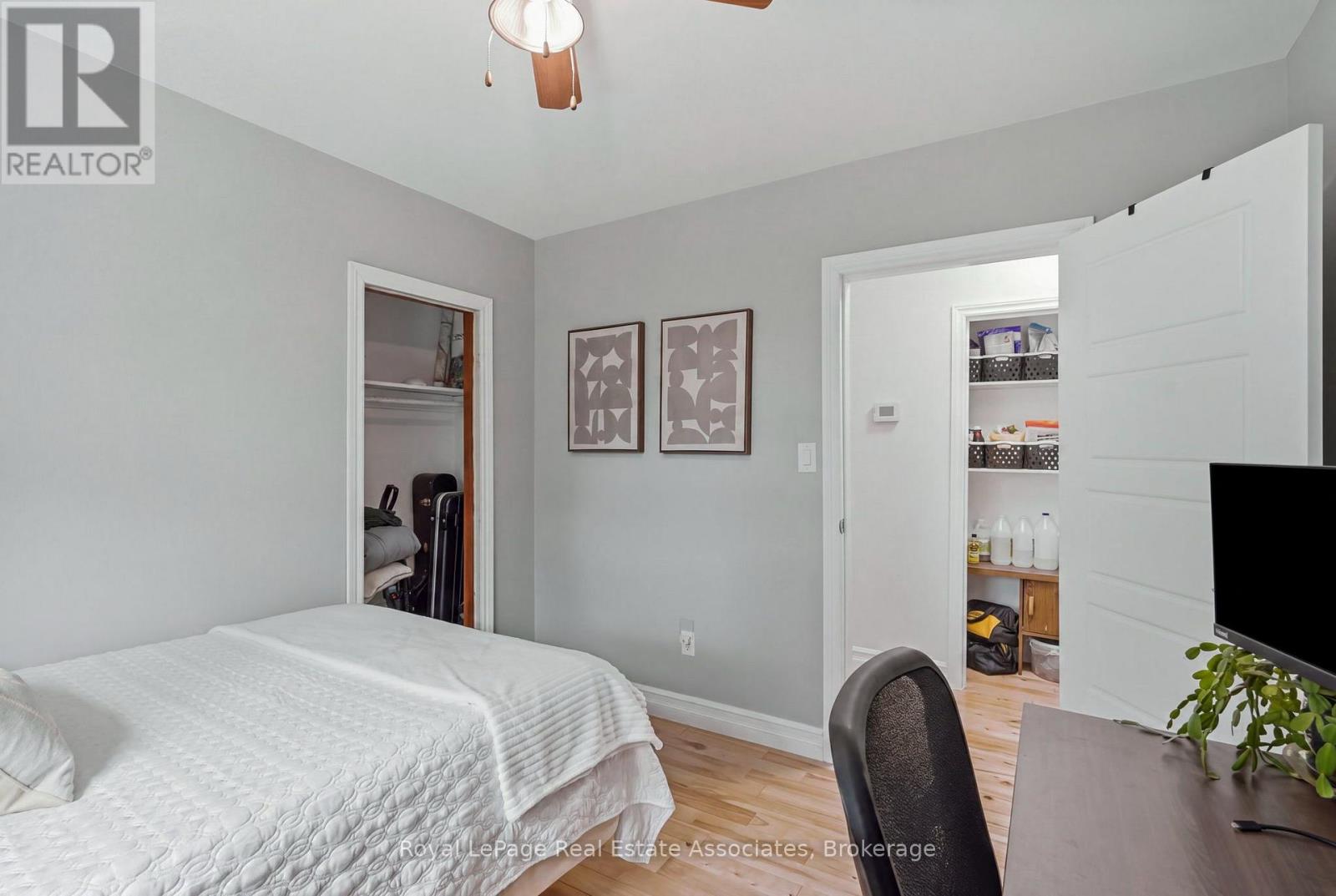 28 Kelson Avenue S, Grimsby, Ontario  L3M 4C3 - Photo 16 - X13695002
