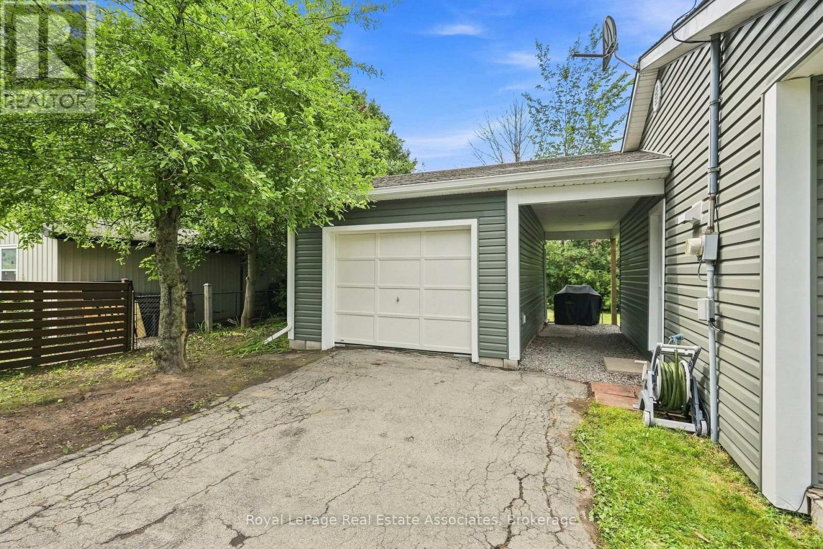 28 Kelson Avenue S, Grimsby, Ontario  L3M 4C3 - Photo 20 - X13695002