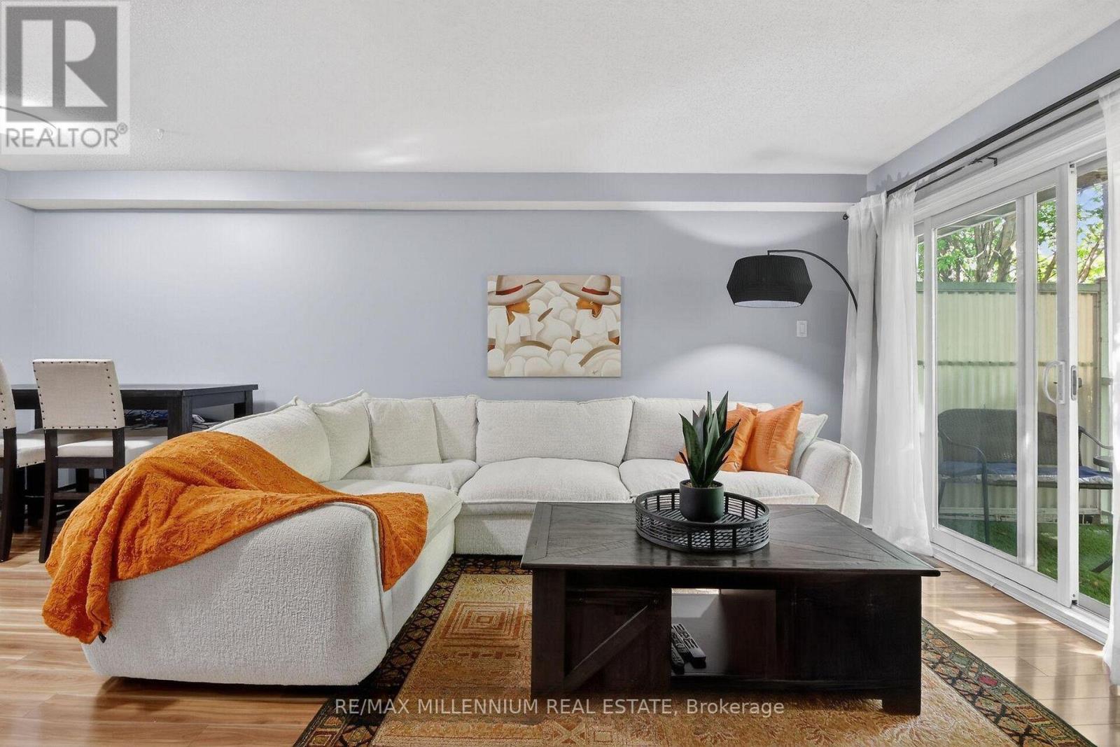 267 Keltie Private, Ottawa, Ontario  K2J 0A5 - Photo 4 - X13695386