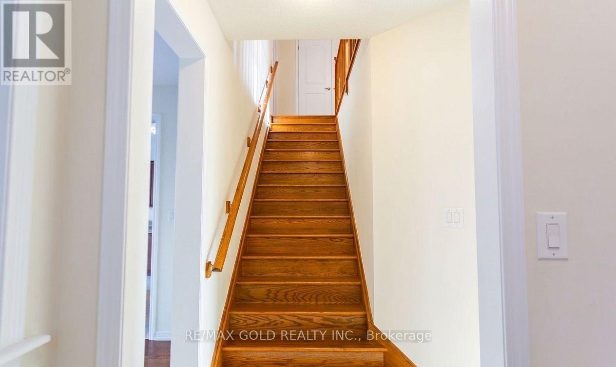 8005 Odell Crescent, Niagara Falls, Ontario  L2H 3R7 - Photo 10 - X13695408