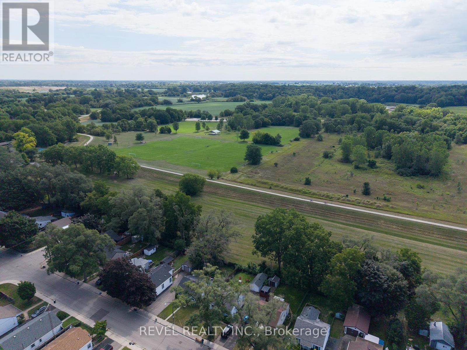 77 Eighth Avenue, Brantford, Ontario  N3S 1C4 - Photo 30 - X13695484