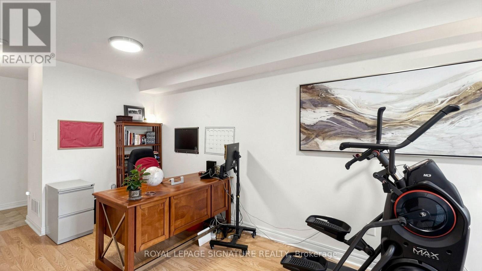 2433 Bur Oak Avenue, Markham, Ontario  L6B 1G3 - Photo 2 - N13664136