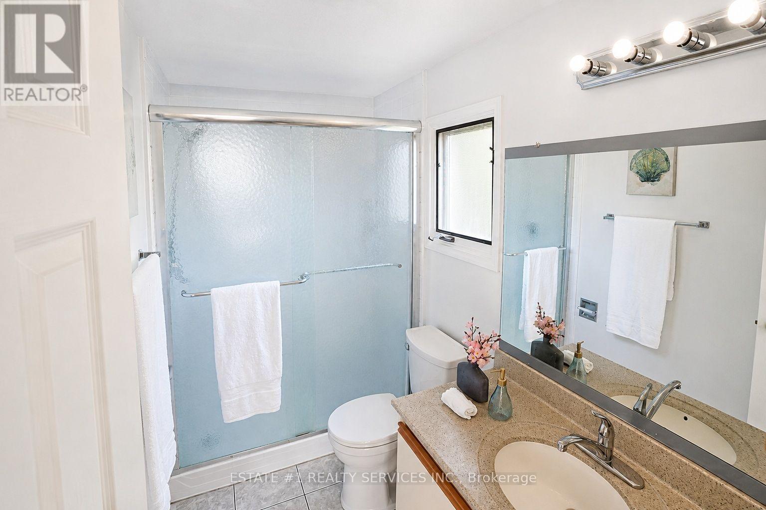 35 Golden Meadow Drive, Kitchener, Ontario  N2N 2L9 - Photo 23 - X13684084