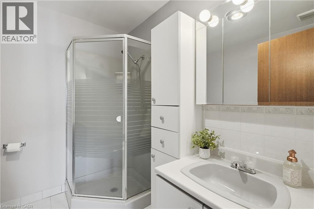 24 Renfrew Drive, Thorold, Ontario  L2V 4E7 - Photo 28 - 40844200