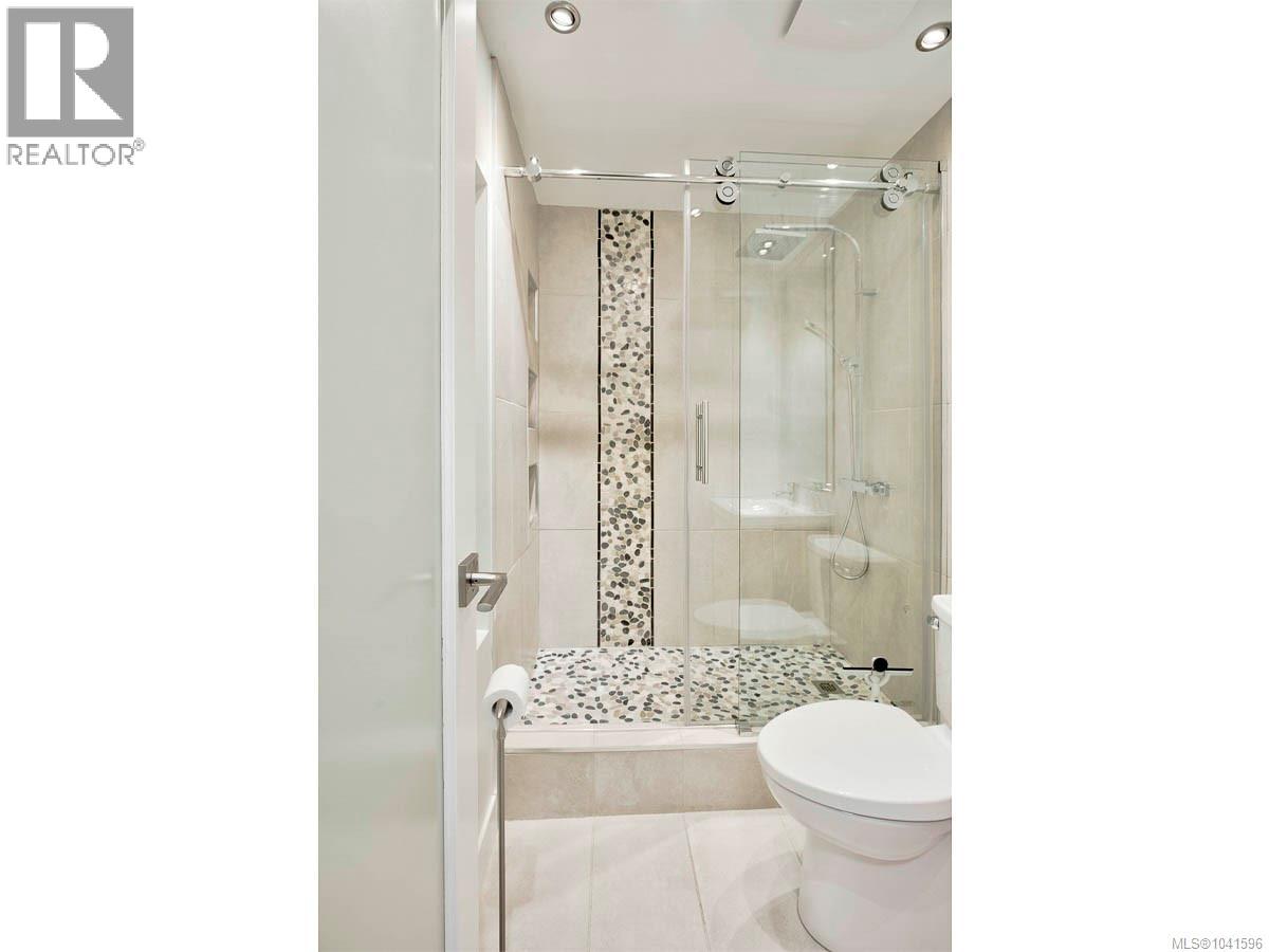 423 203 Kimta Rd, Victoria, British Columbia V9A 6T5 - Photo 24 - 1041596