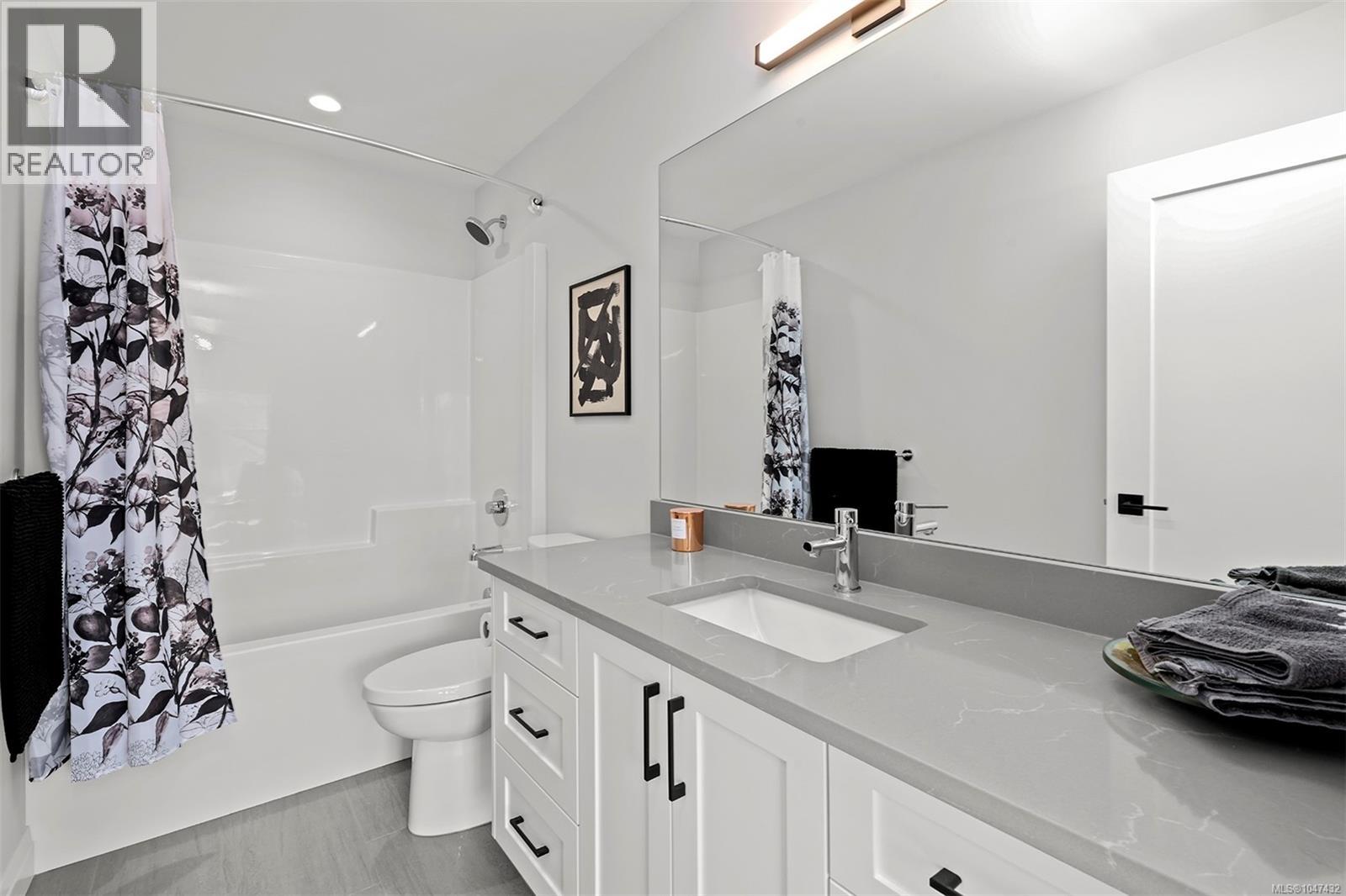 101 1444 Crown Isle Dr, Courtenay, British Columbia  V9N 0B8 - Photo 21 - 1047432