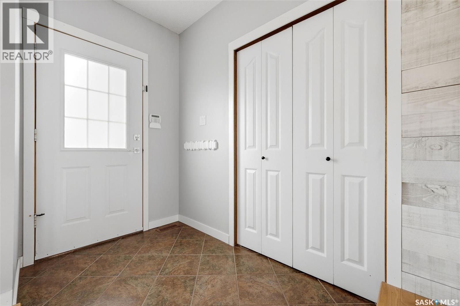 7310 Cribbs Bay, Regina, Saskatchewan  S4X 4H3 - Photo 3 - SK046149