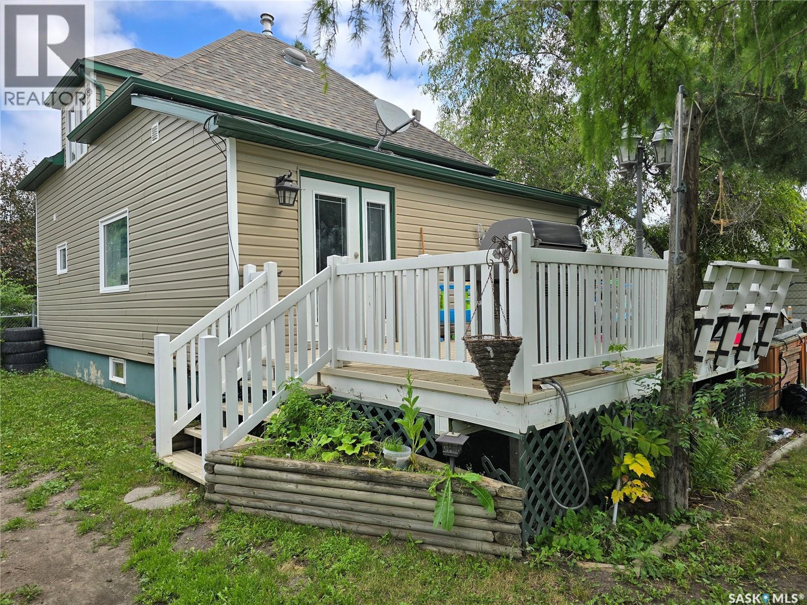 127 1st Avenue, Osler, Saskatchewan  S0K 3A0 - Photo 37 - SK046115