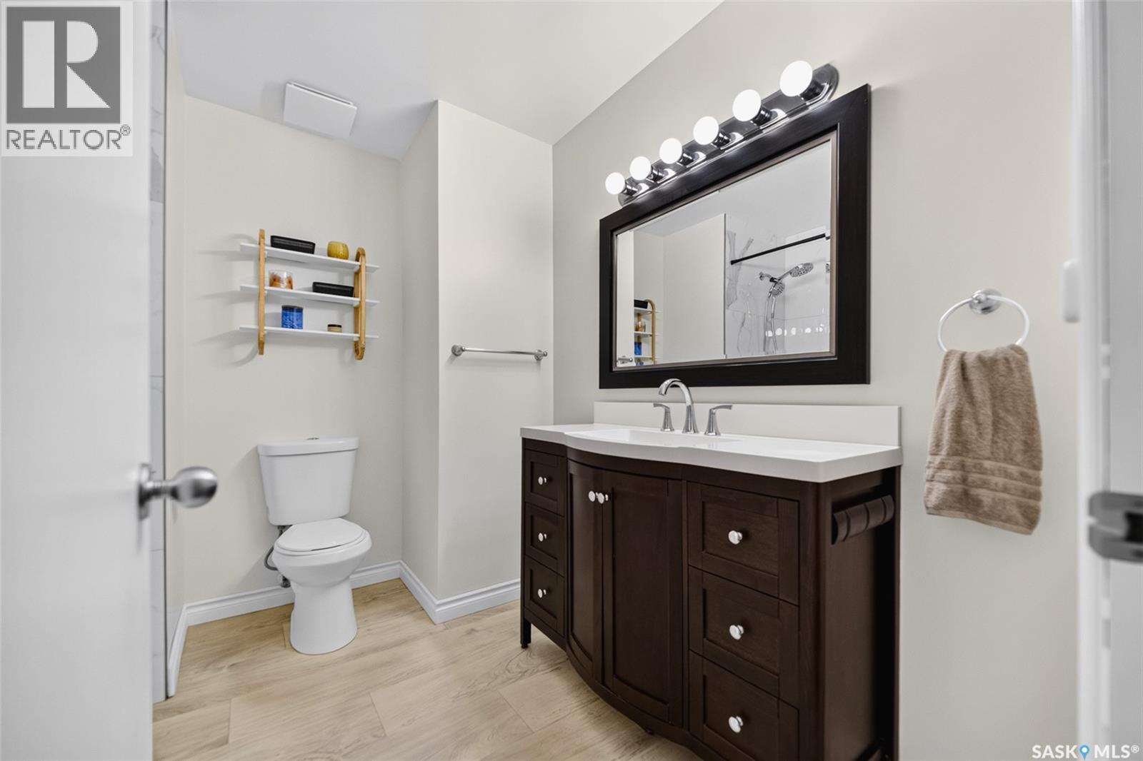 15 Bauermeister Street, Regina, Saskatchewan  S4R 5N3 - Photo 10 - SK046037
