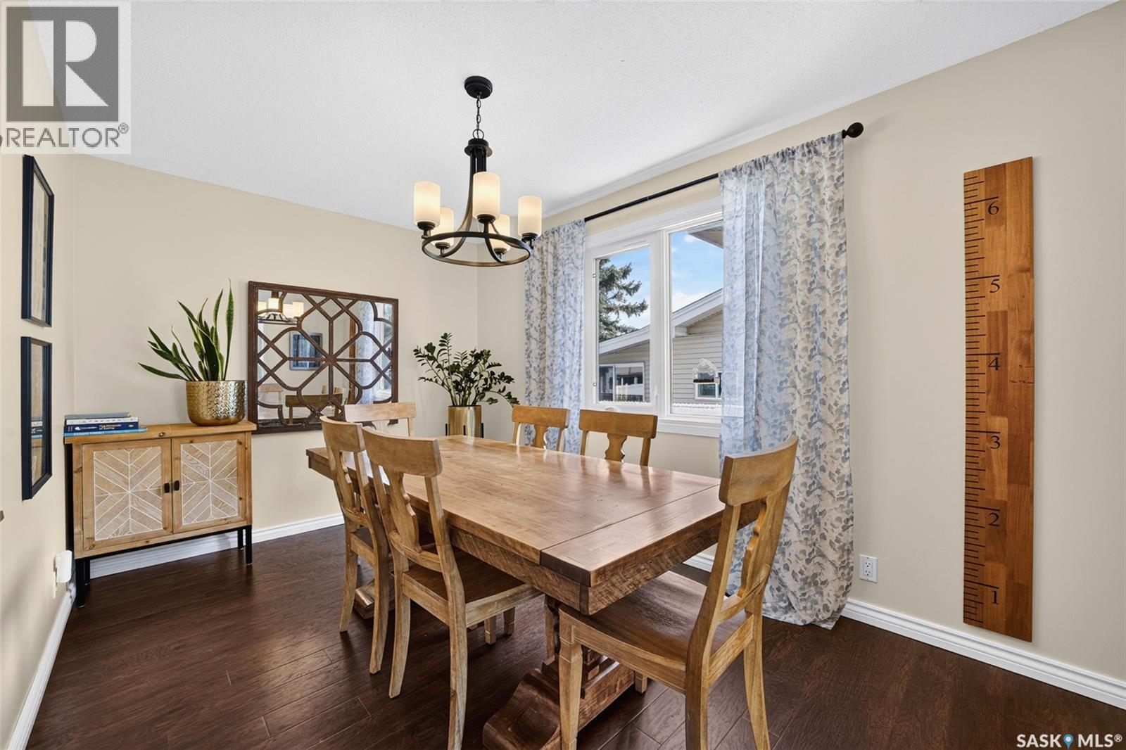 15 Bauermeister Street, Regina, Saskatchewan  S4R 5N3 - Photo 3 - SK046037