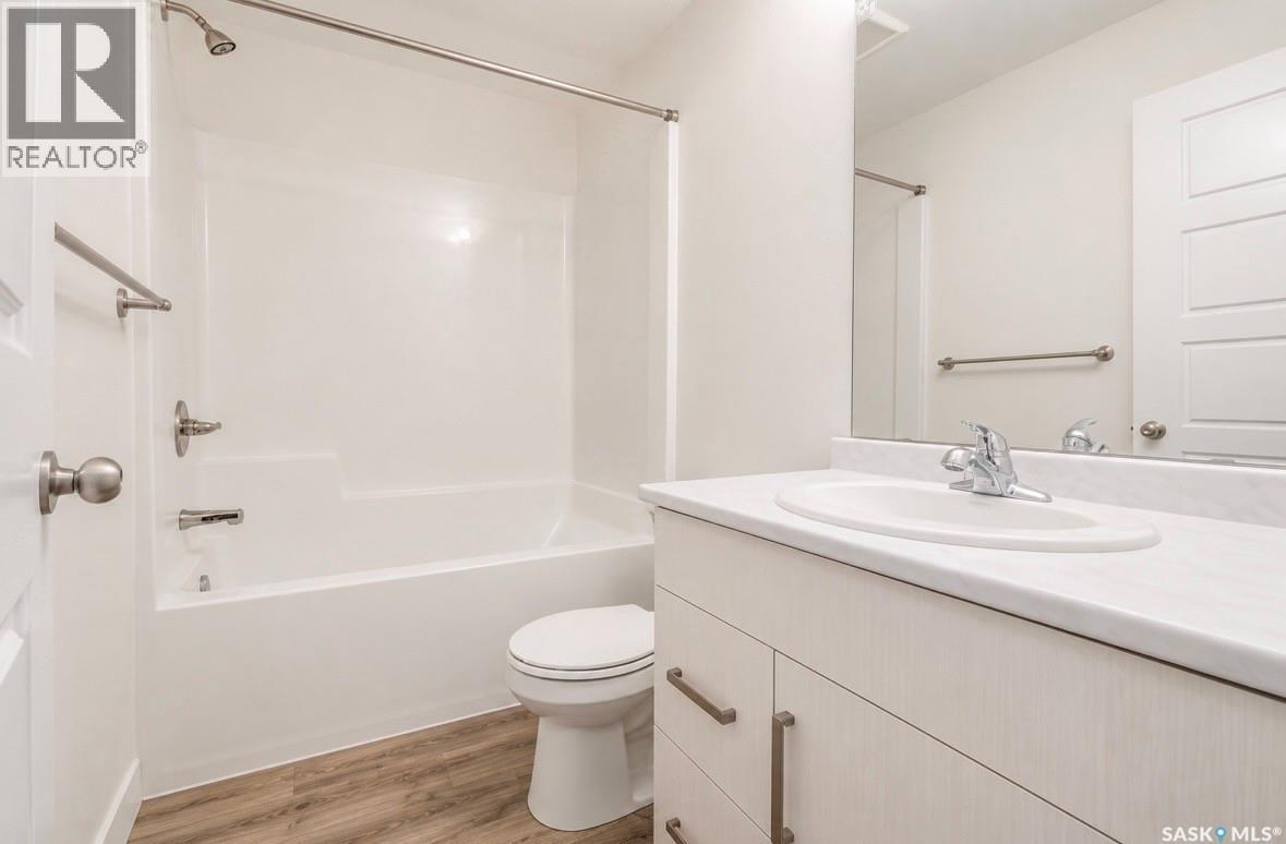 2464 Francis Street, Regina, Saskatchewan  S4N 2P9 - Photo 5 - SK046028