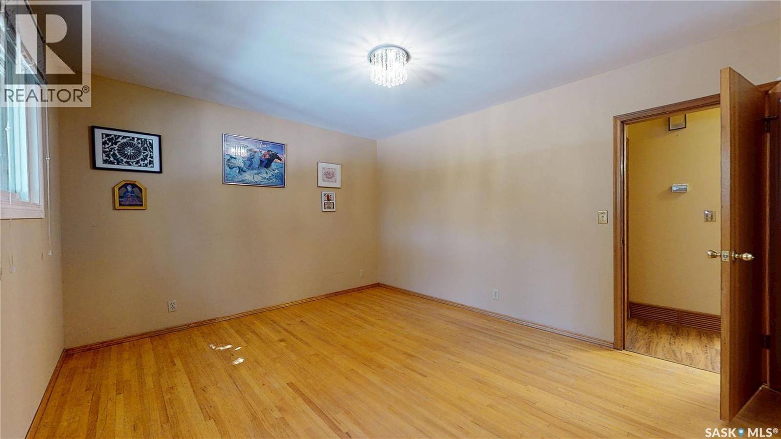 130 Cameron Crescent, Regina, Saskatchewan  S4S 2X4 - Photo 23 - SK046012