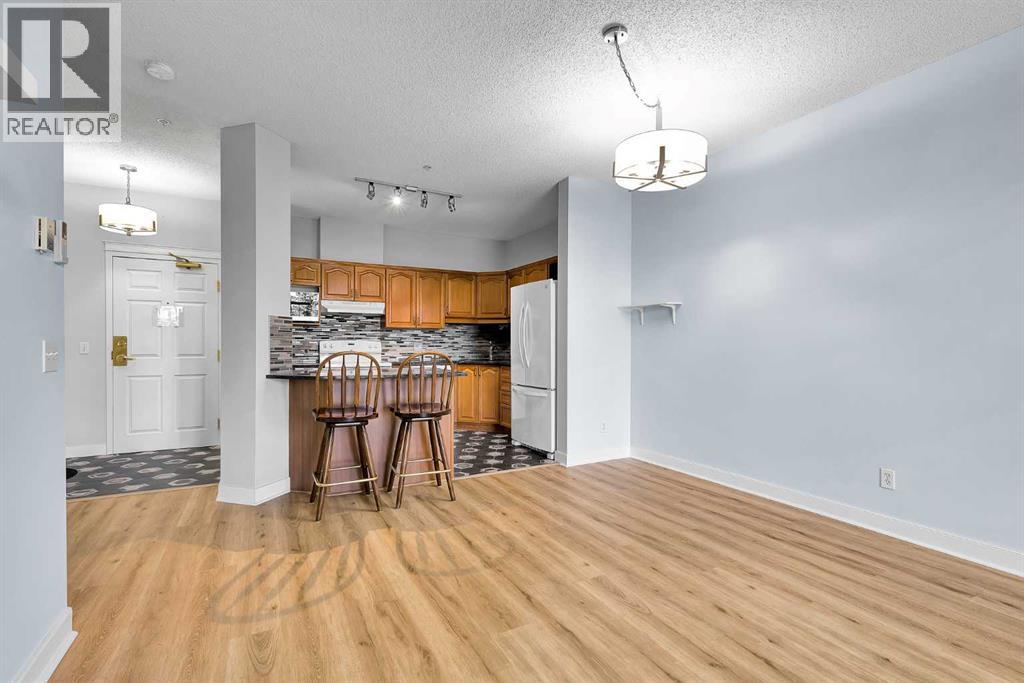 321, 5201 Dalhousie Drive NW, Calgary, Alberta  T3A 5Y7 - Photo 11 - A2329125