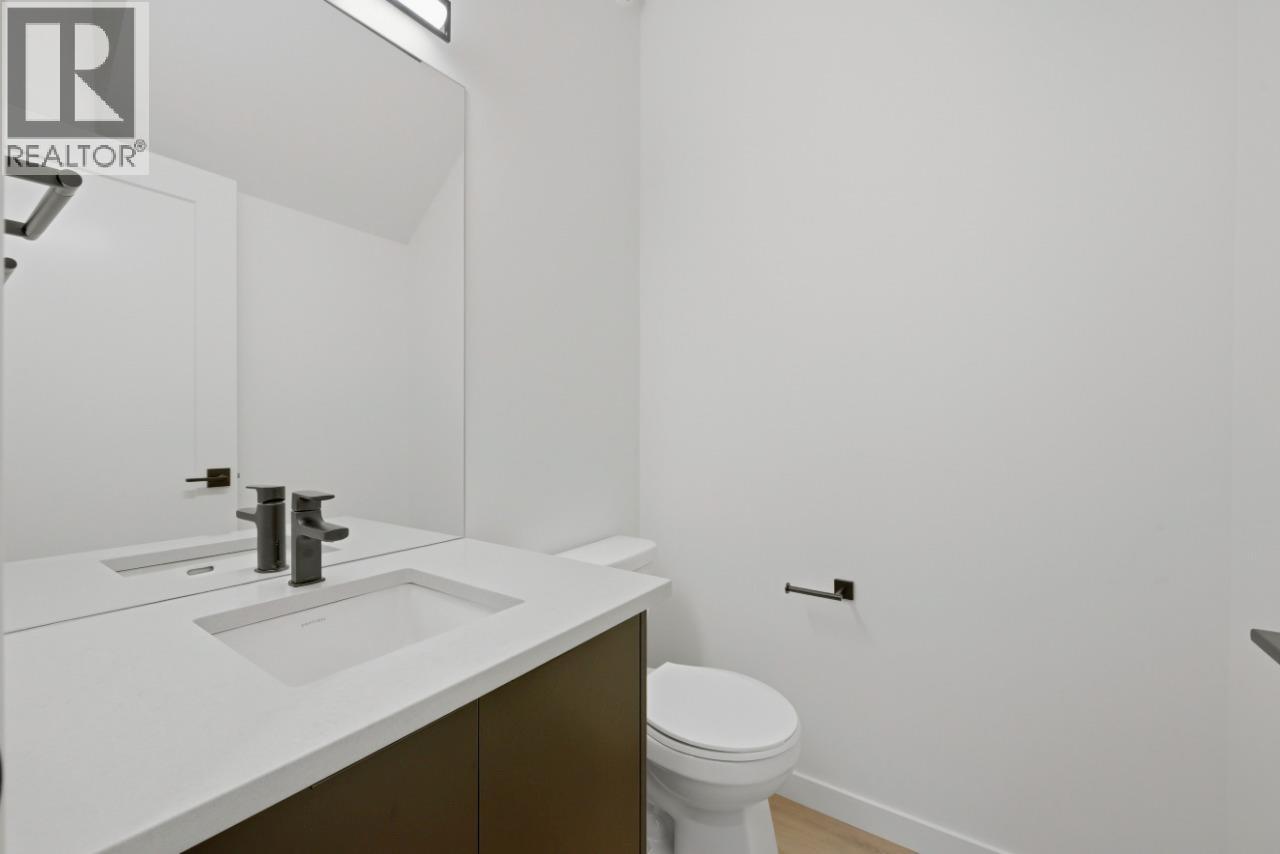 7599 Klinger Road Unit# 18, Okanagan Landing, British Columbia  V1H 0B2 - Photo 23 - 10389178