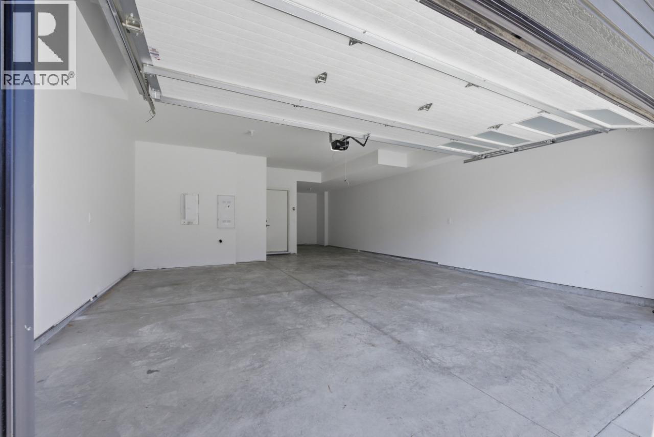 7599 Klinger Road Unit# 18, Okanagan Landing, British Columbia  V1H 0B2 - Photo 10 - 10389178