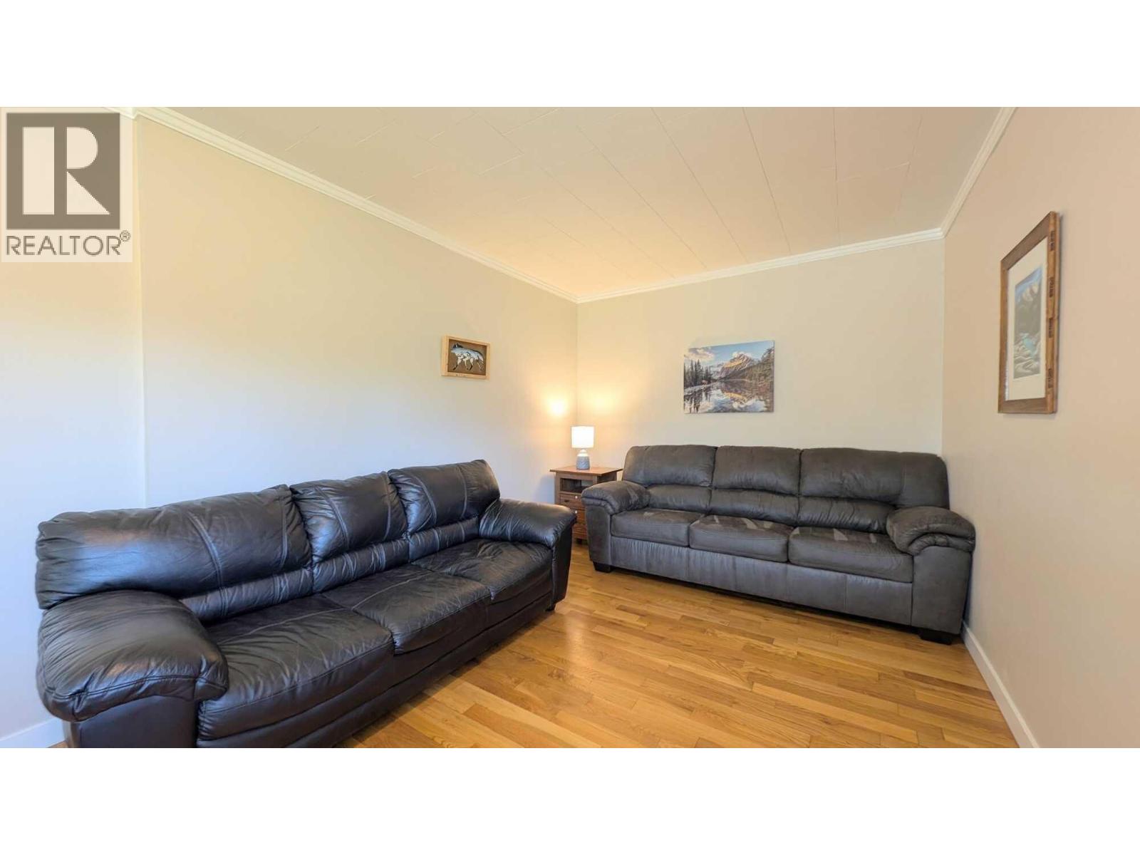 1345 Poisson Road, Kimberley, British Columbia  V1A 3M9 - Photo 4 - 10394826