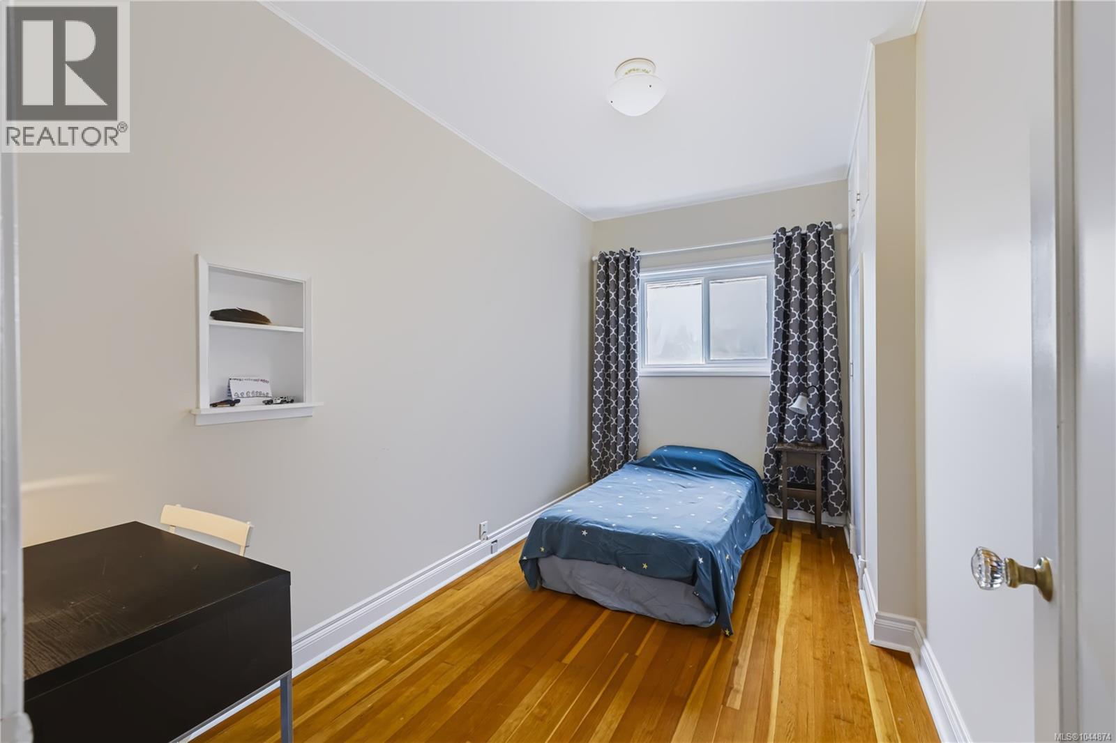 2449 Oregon Ave, Victoria, British Columbia  V8R 3V8 - Photo 22 - 1044874