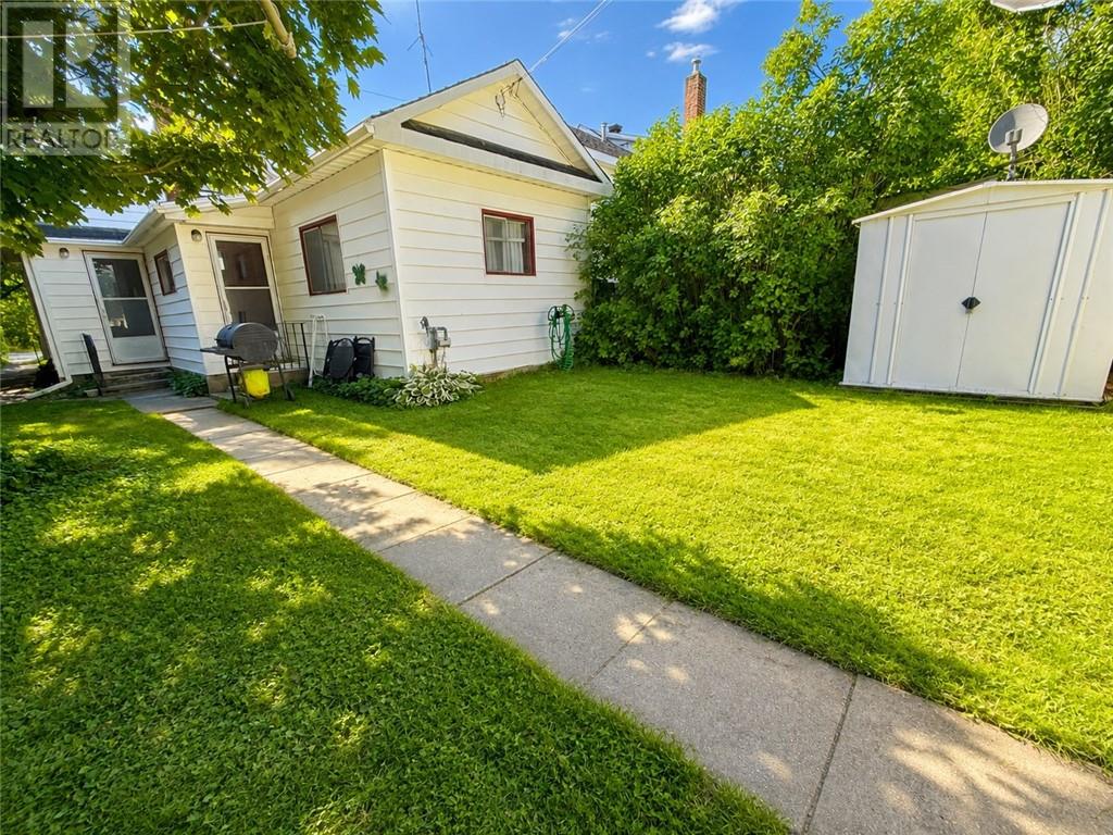 328 Donovan Street, Sudbury, Ontario  P3C 3Z5 - Photo 1 - 2129922