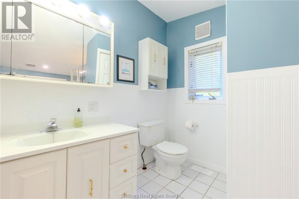 4853 Regional Road 55, Whitefish, Ontario  P0M 3E0 - Photo 21 - 2129905