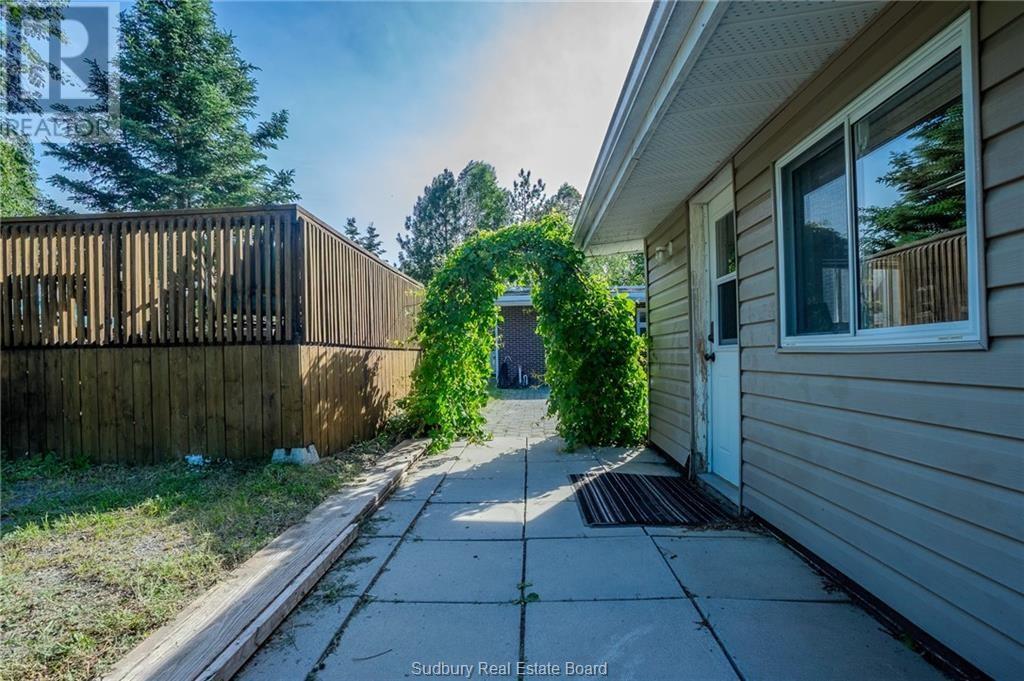 4853 Regional Road 55, Whitefish, Ontario  P0M 3E0 - Photo 55 - 2129905