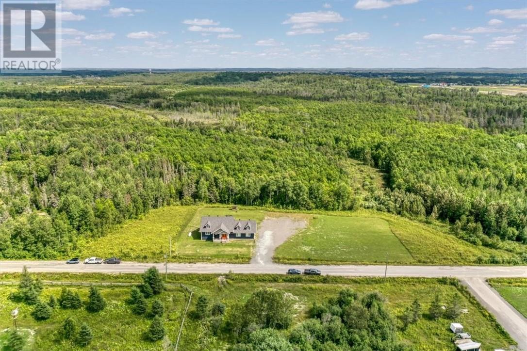 2109 Mckenzie Road, Chelmsford, Ontario  P0M 1L0 - Photo 24 - 2129857