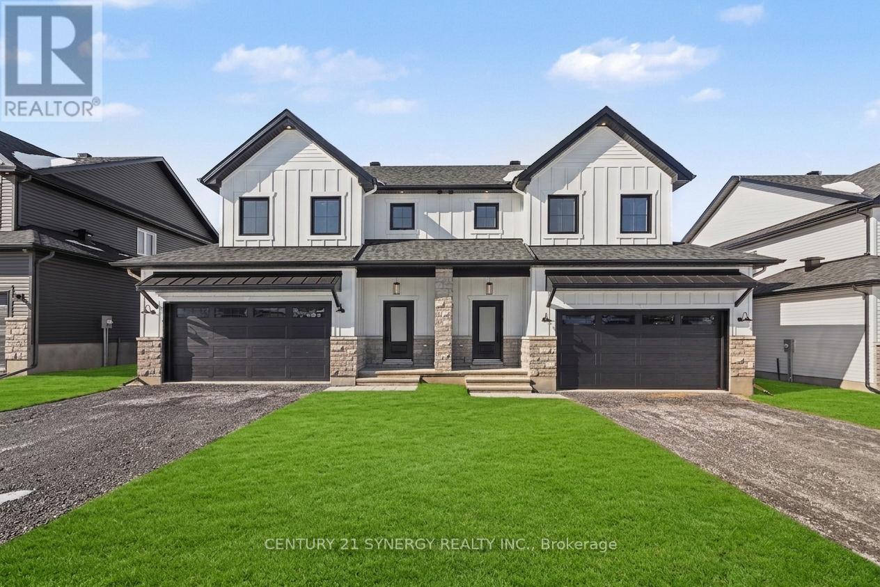 75 Villeneuve Street, North Stormont, Ontario  K0C 1W0 - Photo 2 - X12841894