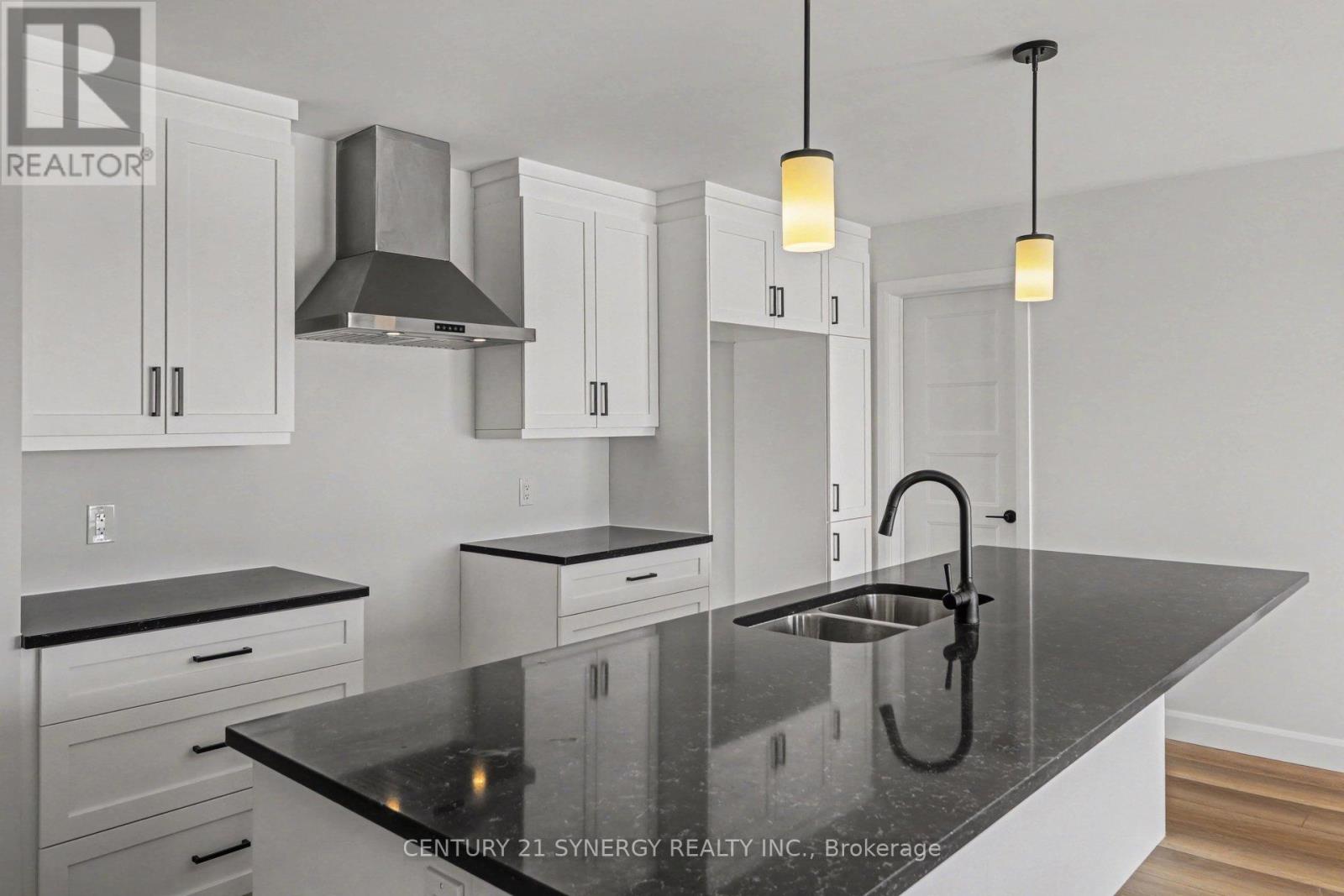 75 Villeneuve Street, North Stormont, Ontario  K0C 1W0 - Photo 6 - X12841894