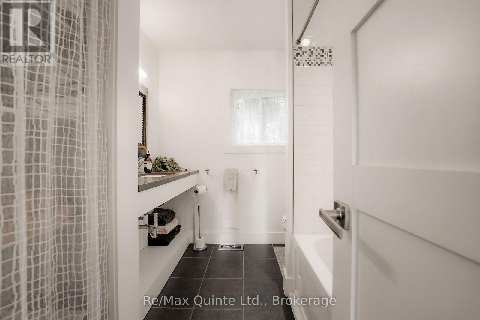 22 Beckwith Street, Prince Edward County, Ontario  K0K 1P0 - Photo 22 - X13695526