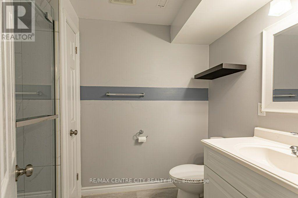 320 Rossmore Court, London South, Ontario  N6C 6B9 - Photo 17 - X13695578