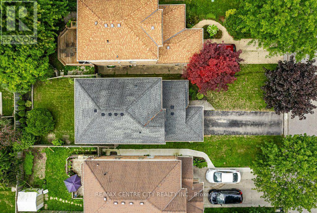 320 Rossmore Court, London South, Ontario  N6C 6B9 - Photo 33 - X13695578