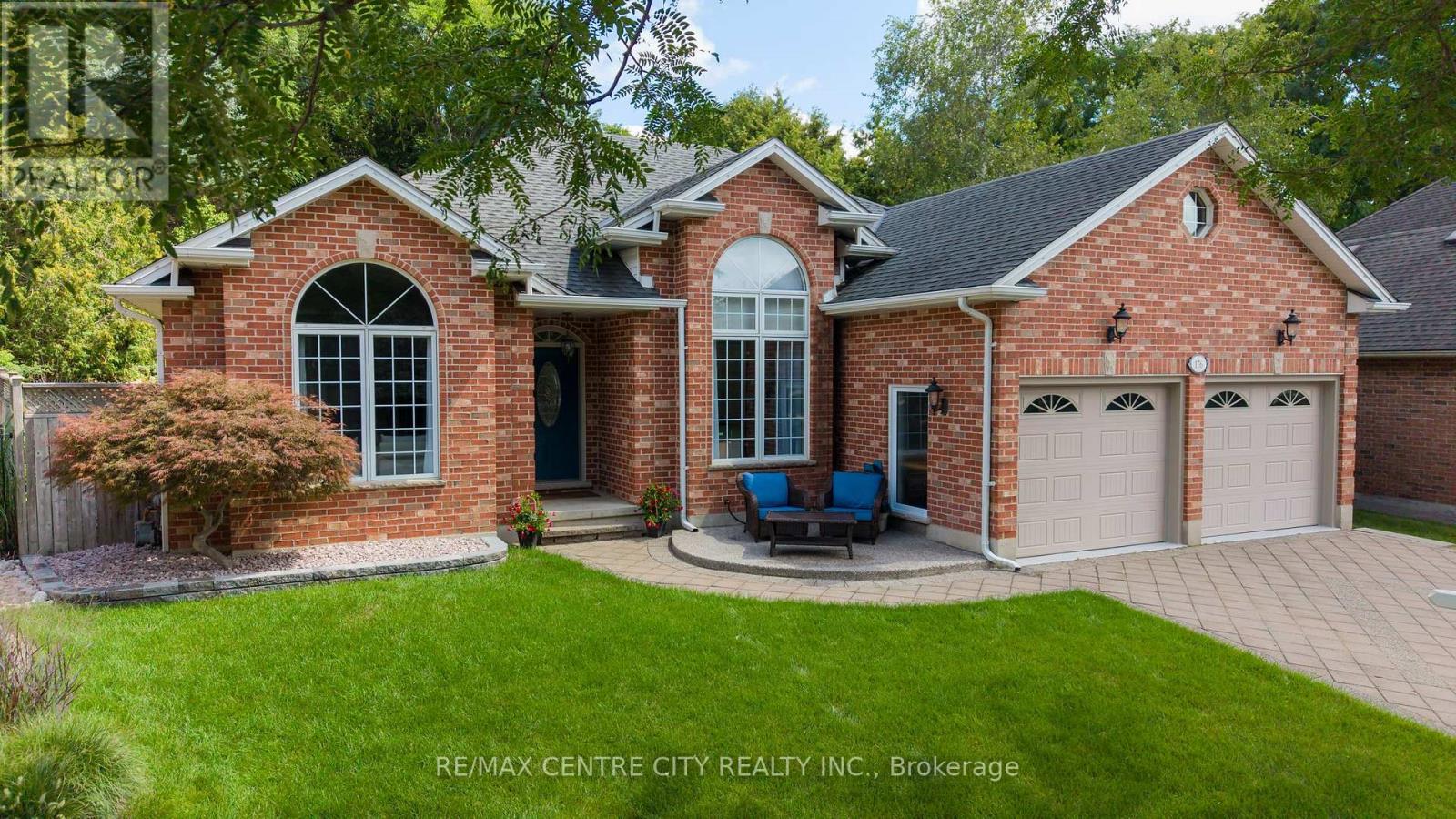 176 OPTIMIST PARK DRIVE, London South, Ontario