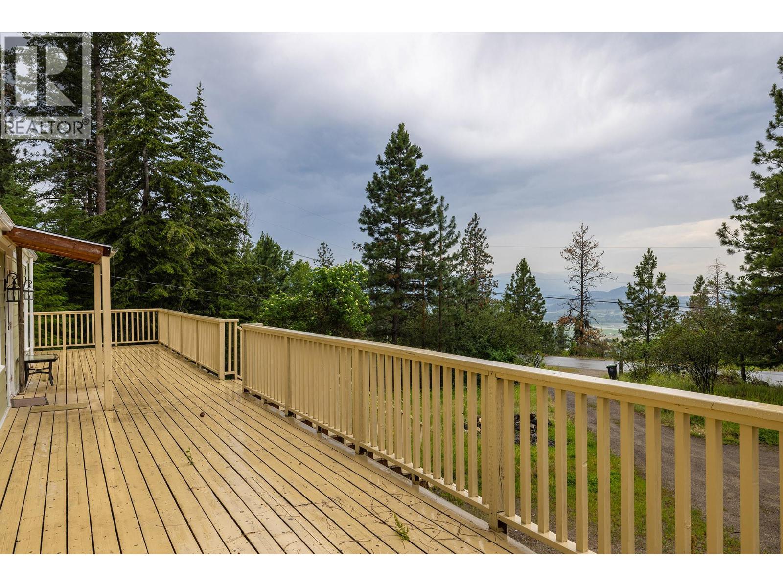 6439 Farmers Drive, Kelowna, British Columbia  V1P 1A2 - Photo 10 - 10383099