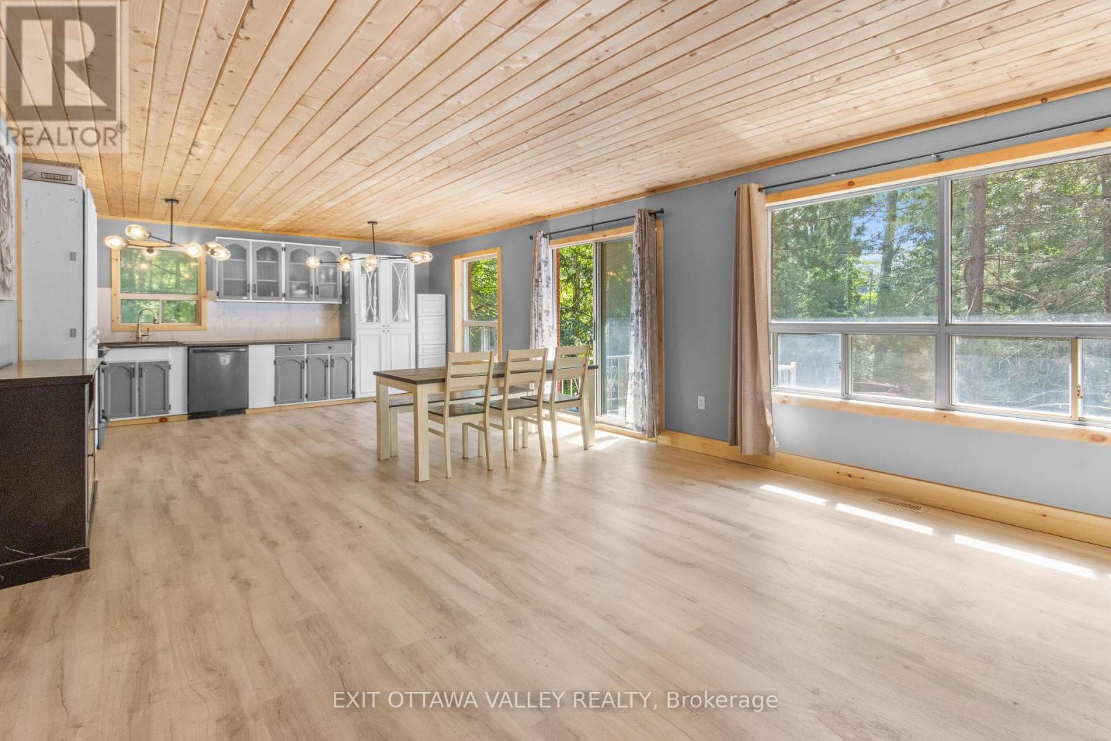 561 Long Lake Road, Madawaska Valley, Ontario  K0J 1B0 - Photo 18 - X13695670