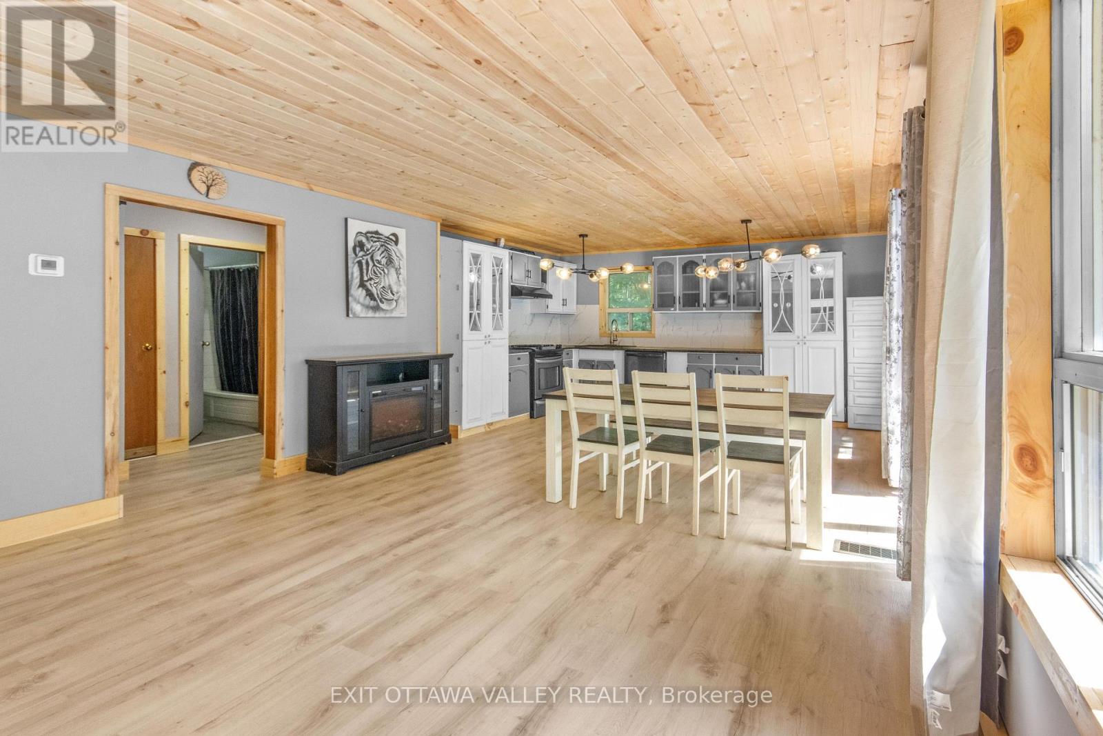 561 Long Lake Road, Madawaska Valley, Ontario  K0J 1B0 - Photo 19 - X13695670