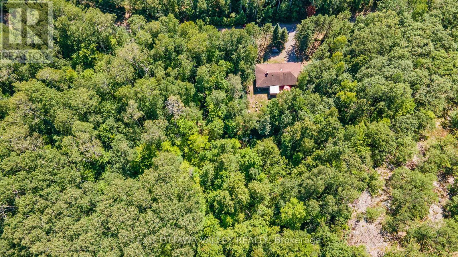 561 Long Lake Road, Madawaska Valley, Ontario  K0J 1B0 - Photo 38 - X13695670