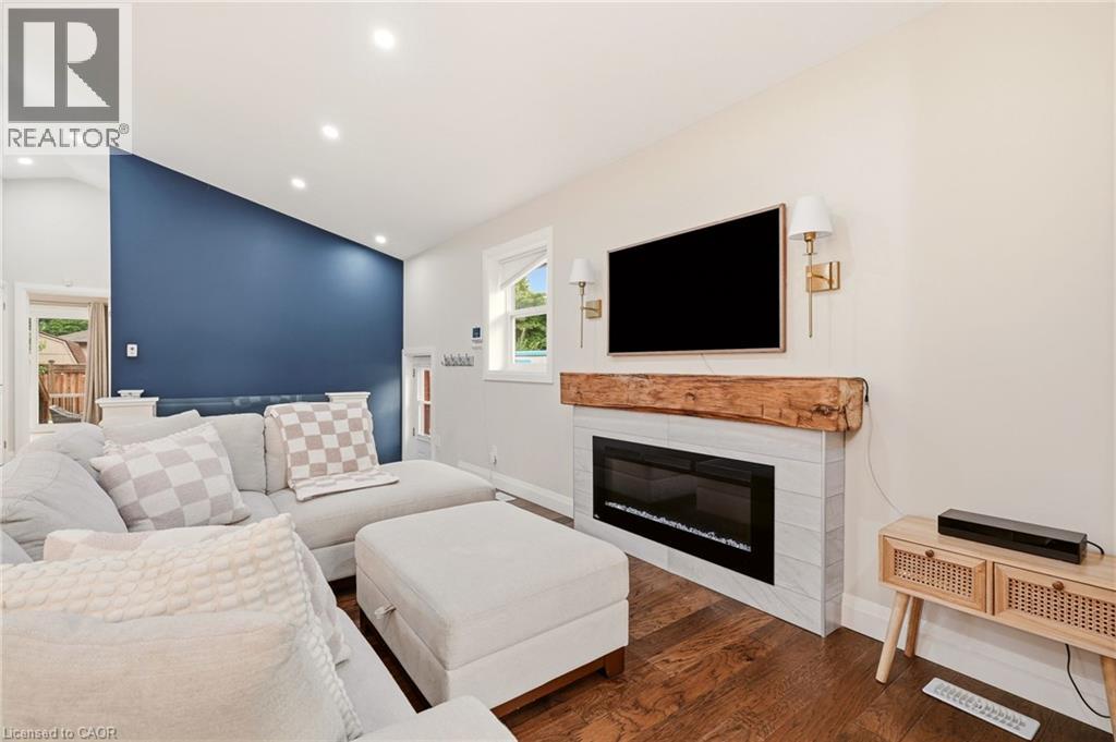 715 Drury Lane, Burlington, Ontario L7R 2X9 - Photo 8 - 40847670